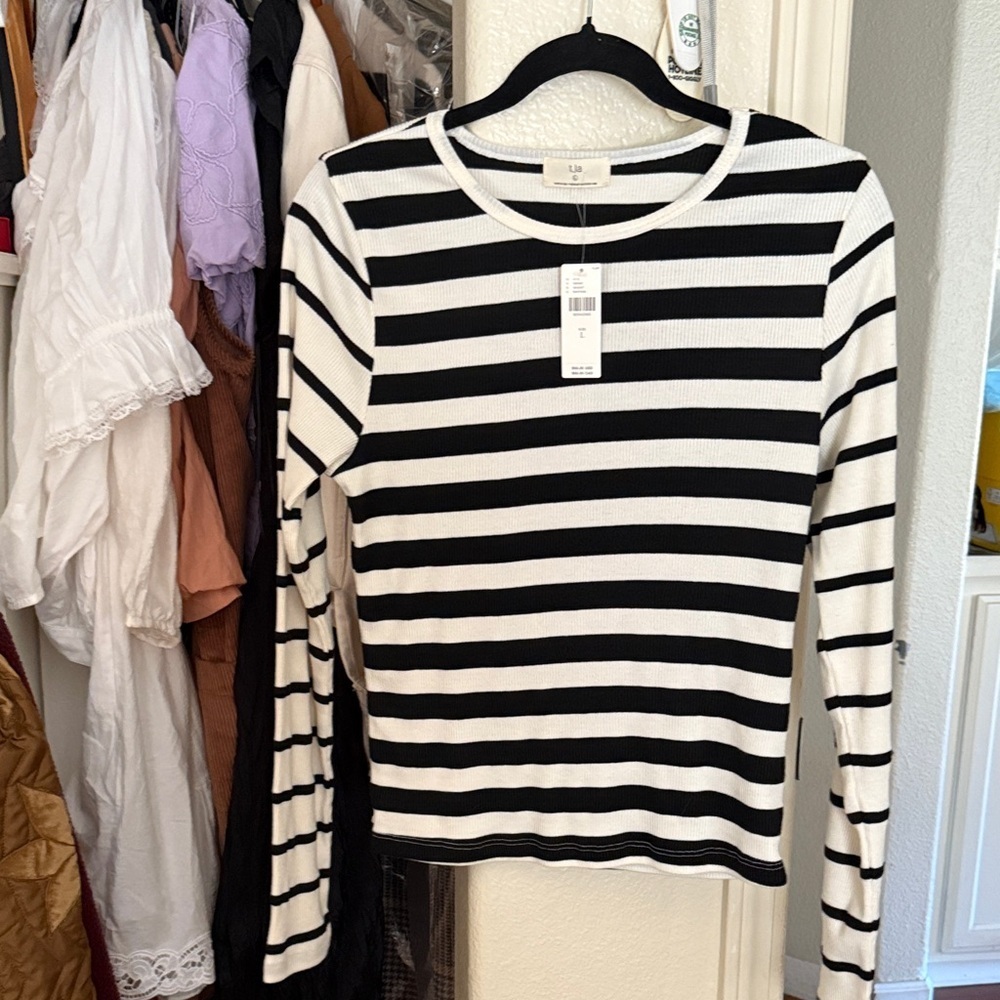 T.la Black and White Striped Long Sleeve Top